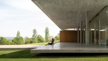 Amenajări exterioare pe suport de beton