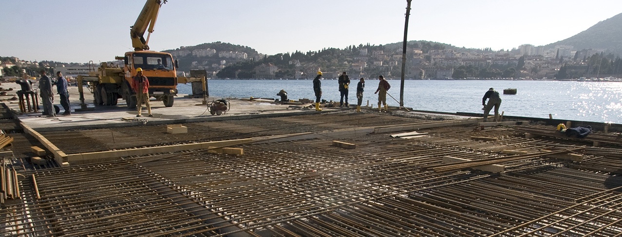Pardoseli în parcări subterane și supraterane